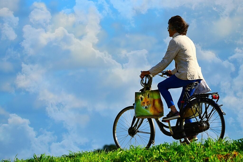 man, bicycle, travel, cyclist, exercise, male, boy, bike, transportation, outdoors, leisure, recreation, trip, bicycle, bicycle, bicycle, bicycle, exercise, exercise, exercise, exercise, exercise, bike, bike, bike, bike, trip